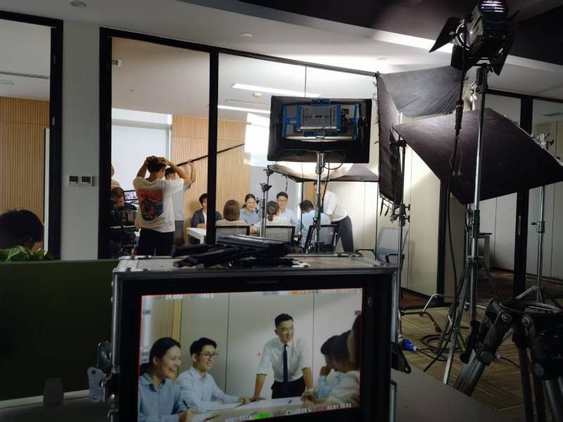 咸丰县产品宣传视频制作方案：全流程成本管控，小预算也能拍出大片既视感